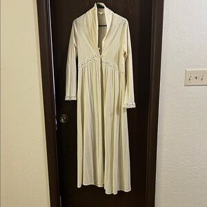 Hanro peignoir robe Long Sleeve